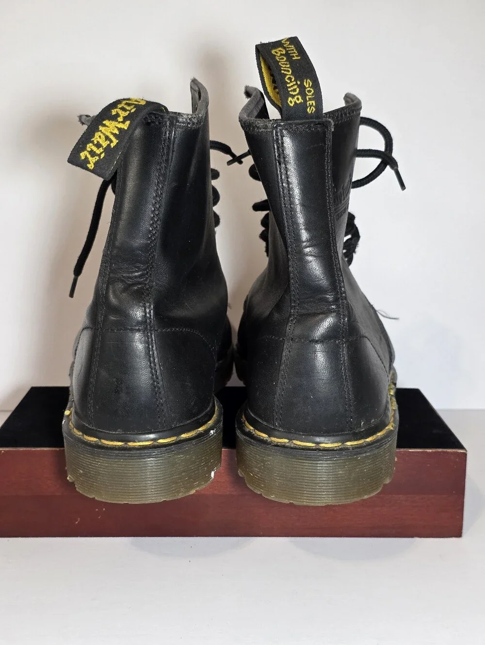 Vintage 90s Dr Martens 1460 Made In England Leather Boots Mens 14 UK 13 Lug